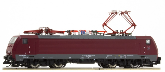 Electric locomotive BR 189 ofMuldenta-Eisenbahnverkehrgesellschaft mbH<br /><a href='images/pictures/Tillig/217403_c.jpg' target='_blank'>Full size image</a>